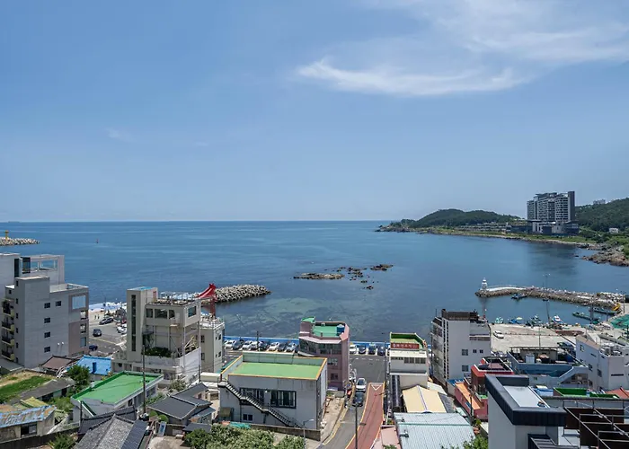 Hotel Yeonhwari 330 & Pool 2*